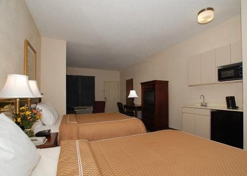 Days Inn By Wyndham Lexington Room photo